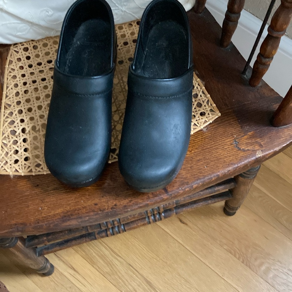 Black Dansko clogs